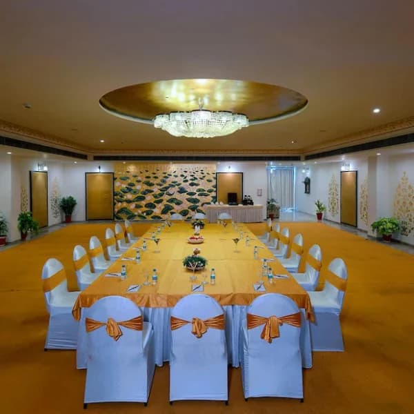 Anuraga Palace gallery image 1